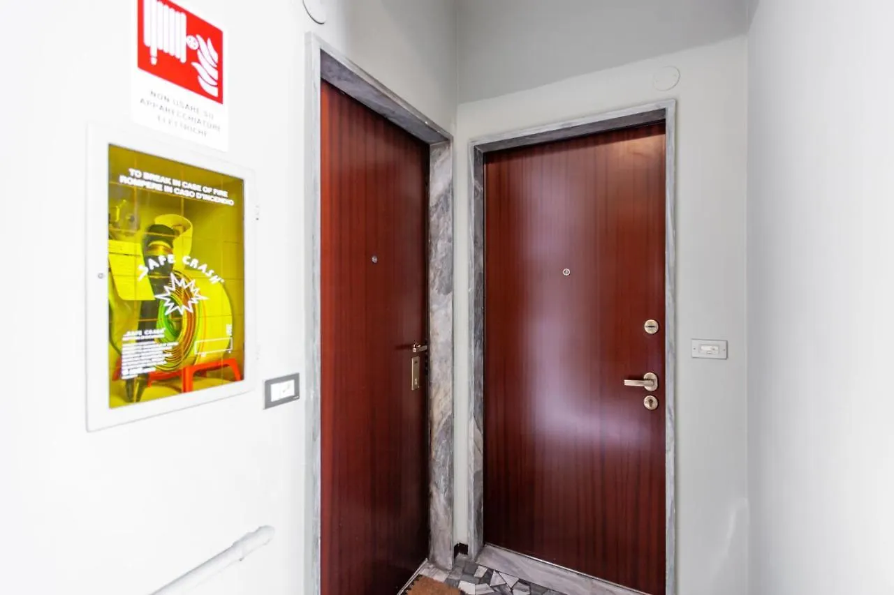 Easylife - Chic E Moderno Bilocale Con Balconcino Sul Naviglio Grande Lägenhet Milano Italien