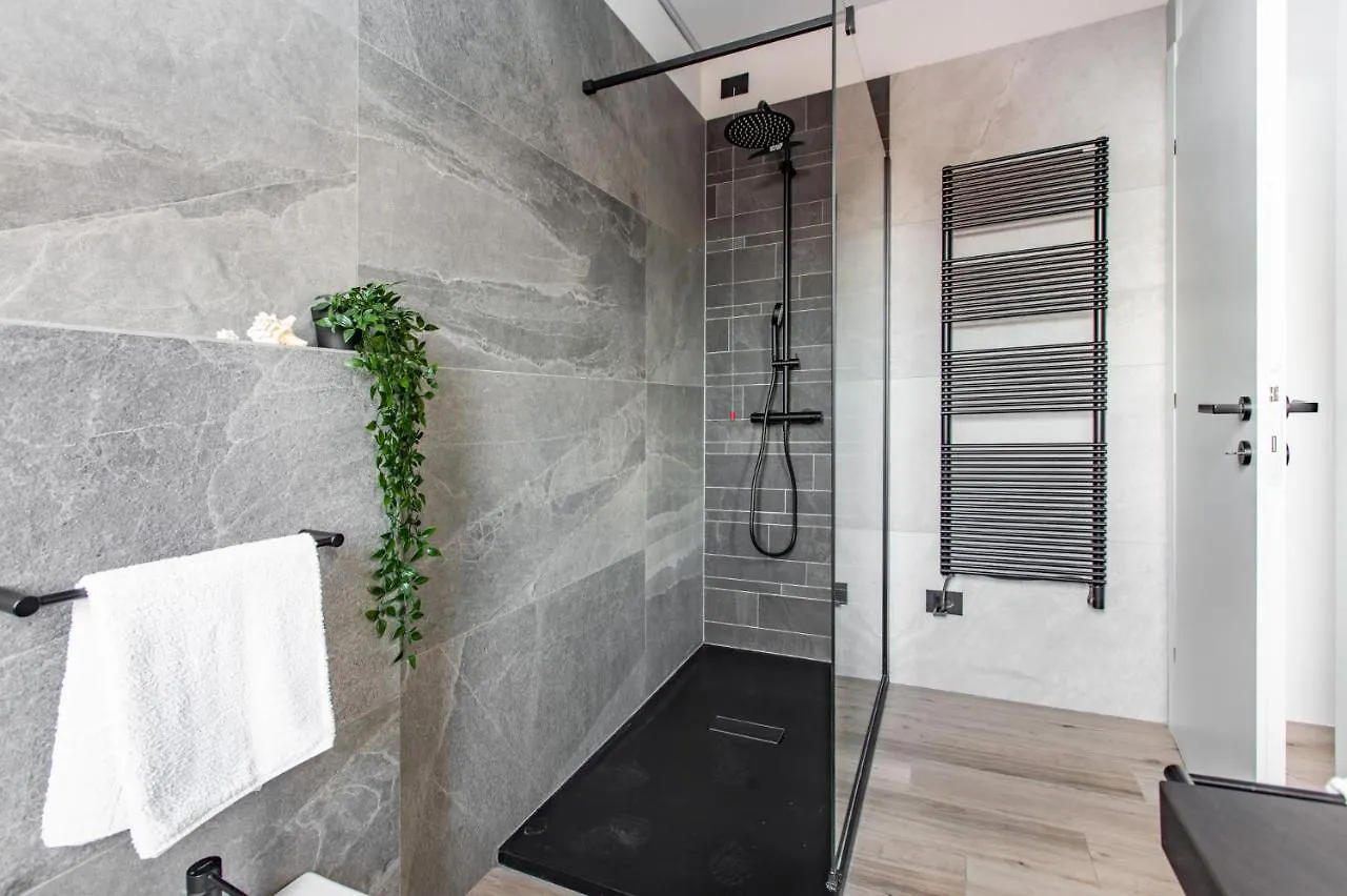 Easylife - Chic E Moderno Bilocale Con Balconcino Sul Naviglio Grande Lägenhet Milano 0*,