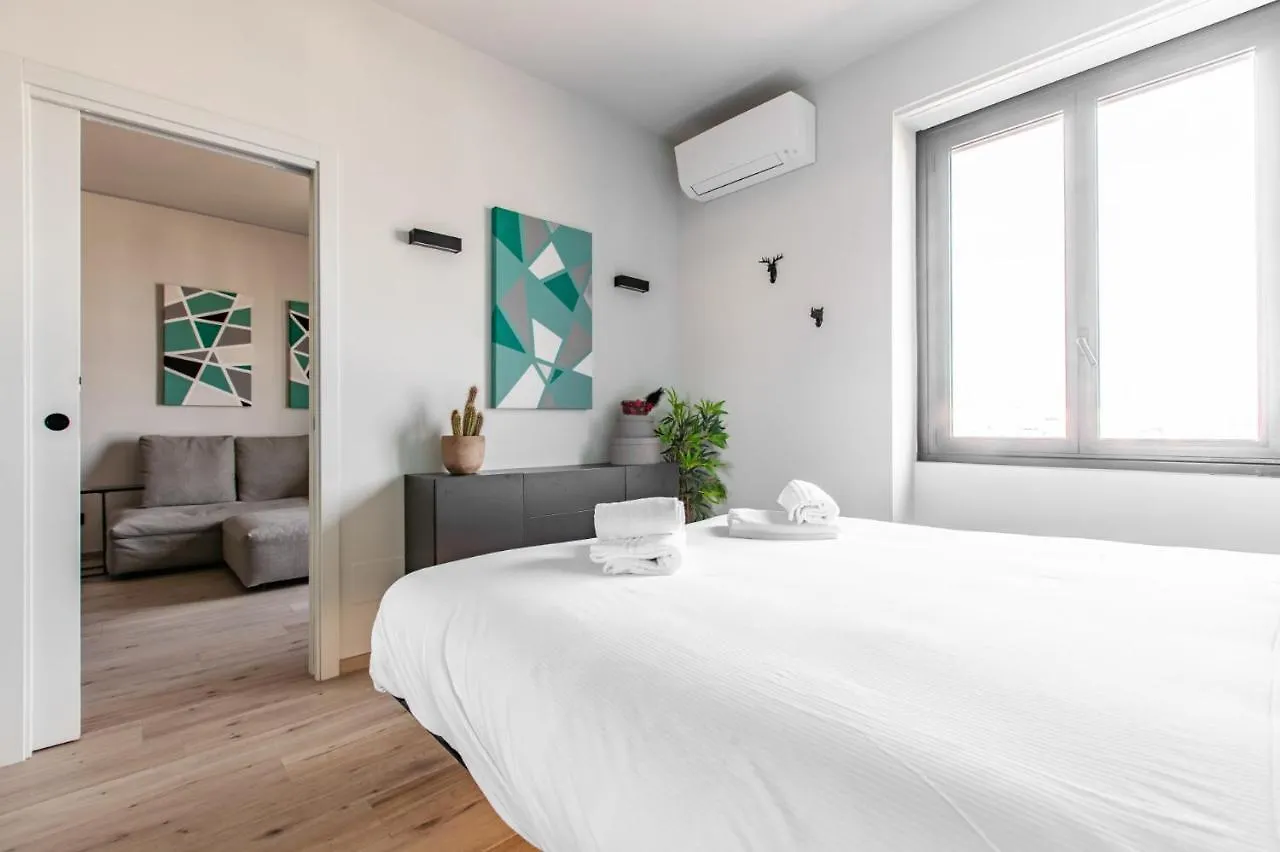 Easylife - Chic E Moderno Bilocale Con Balconcino Sul Naviglio Grande Lägenhet Milano Italien